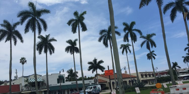 Town of Palm Beach Construction and Traffic Highlights 6/27/2016