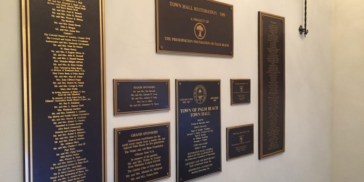 Town of Palm Beach Town Caucus Year 105