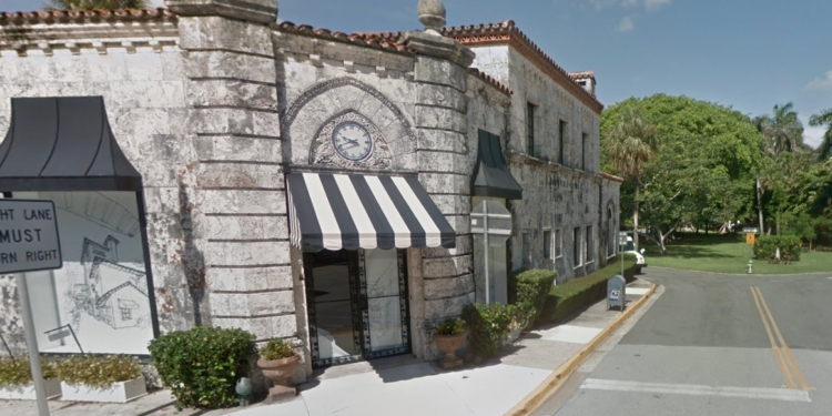 Carriage House Back Before Town Council