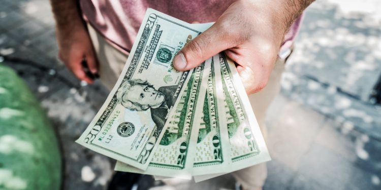 Palm Beach Residents Warned of Scams